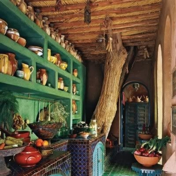 🔮✨️🌿WELCOME TO MY CAVEROOM🔮🌿✨️Reasonable offers acceptance.. - Picture 1 of 1